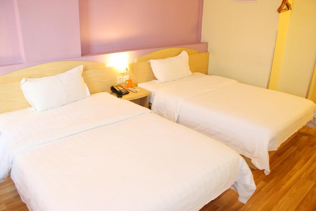 7Days Inn Dalian Gangwan Square Station Port Rom bilde